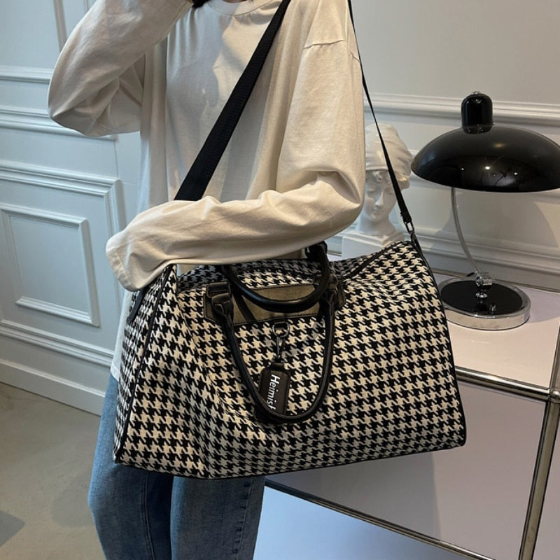 Giovana Travel Bag