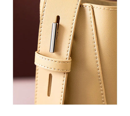 Women's Leather Bag - Penélope